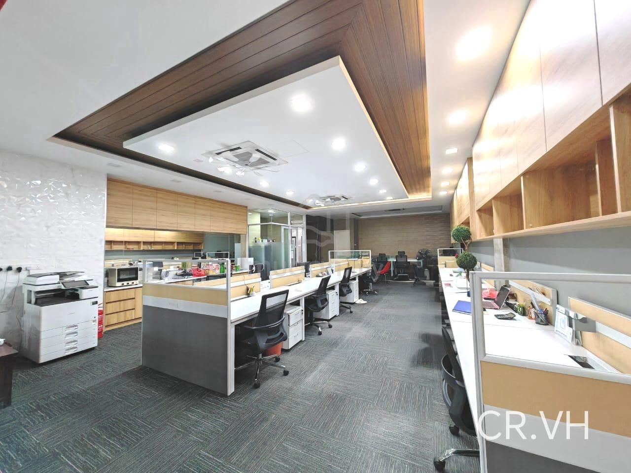 Full Furnish & Reno Office😍The Landmark Bukit Tinggi 2 Klang！For Rent (Category: Property Rentals) located in Kuala Lumpur. Submitted by chewyingya95668 (Listing ID 1449505811, Image 1). Description: Full Furnish & Reno Office😍The Landmark Bukit Tinggi 2 Klang - For Rent #RENT #LANDMARK #BBT2 #OFFICE #FURNISHED 📌 THE LANDMARK, BBT2, KLANG 😍😍 MOVE IN CONDITION - approx. 2000 sf. - Fully Furnished - Fully Renovated - Spacious Meeting Area - 2 