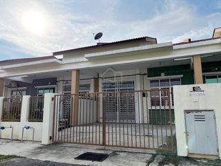 (Category: ) located in . Submitted by mudah585227 (Listing ID 1449725208, Image 1). Description: .