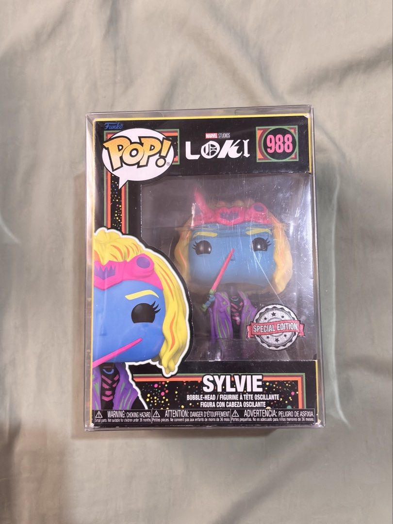 Funko Pop Loki Sylvie 988 Special Edition Bobble-Head (Category: Designer & Blind Box Toys) located in Rizal. Submitted by el_23 (Listing ID 1452362830, Image 1). Description: - Funko Pop! Sylvie #988 - Special Edition - From Marvel's Loki series - Figure in original box - Ideal for Marvel/Loki fans and collectors.