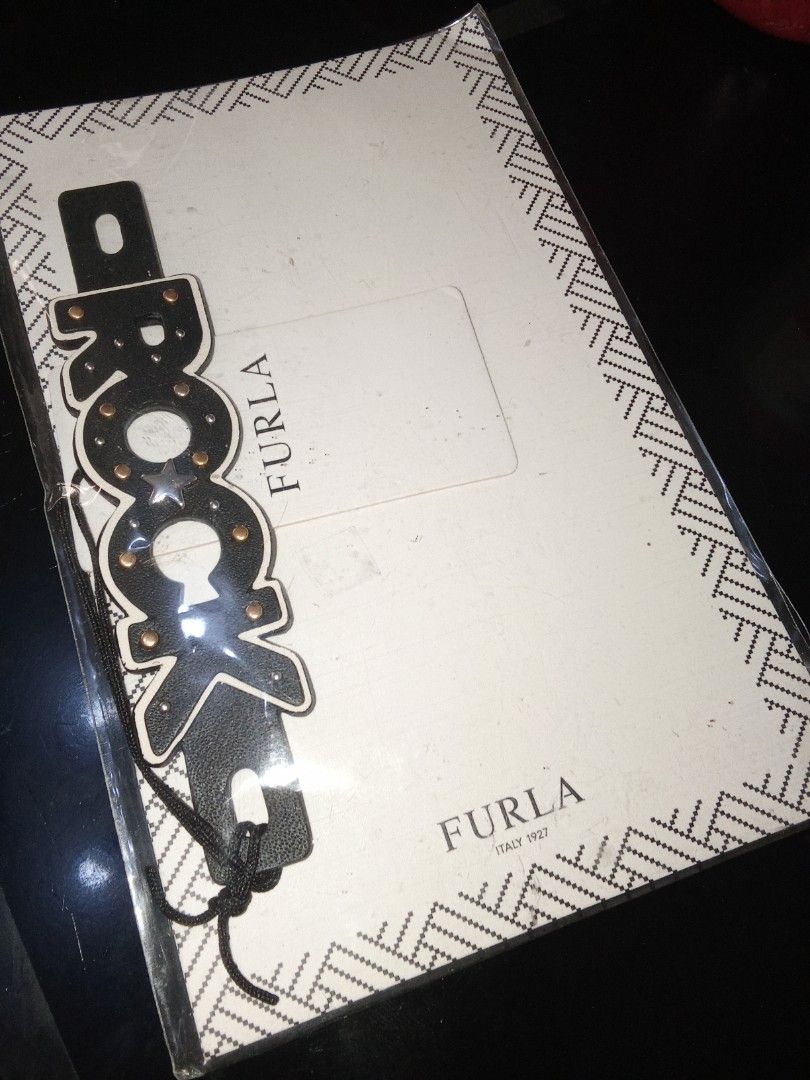 Furla Handle Rock Glam Phone New (Category: Luxury Accessories) located in Manila. Submitted by christoph17 (Listing ID 1452327319, Image 1). Description: New with tag original.