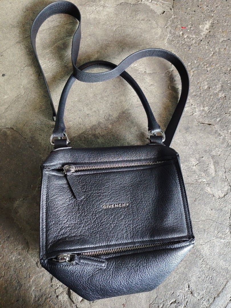 Givenchy PANDORA (Category: Luxury Bags & Wallets) located in Baguio. Submitted by bangtowanv91137 (Listing ID 1452334303, Image 1). Description: selection from hk.