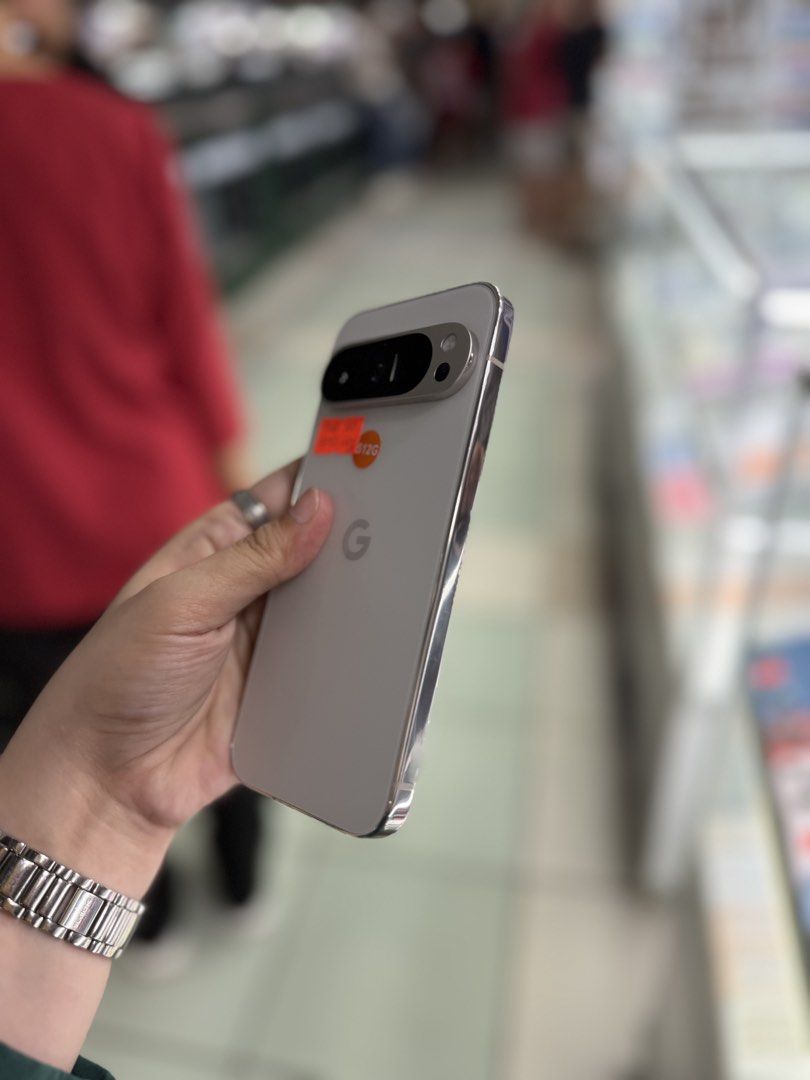 Google pixel 9 Pro 512GB Openline no issues US variant (Category: Google Pixel) located in San Juan City. Submitted by najihahtelecomshop2018 (Listing ID 1452468519, Image 2). Description: Legit Store | Original unit FOR SALE | TRADE / SWAP ▫️INSTALLMENT thru: 🔸Credit Card (straight / installment) 🔸Ggives / Gcredit + 6% interest 🔸Spay Later + 6% interest (RFS: Buy and Sell any kinds of Gadgets) Description: Google pixel 9 Pro 512GB ( other GB 