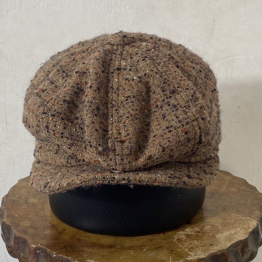 Goorin Brothers🧢 | Vintage Brown Abstract Wool Pattern Design Flat Cap (Category: Caps & Hats) located in Bulacan. Submitted by orc.ph (Listing ID 1452415273, Image 2). Description: Goorin Brothers🧢 | Vintage Brown Abstract Wool Pattern Design Flat Cap Material Used: Wool - Brown - Abstract Pattern Design - Vintage - Flat Cap - Front Snap Buttons - Casual - Semi Formal - Not Adjustable Size: OSFA (One Size Fits All) Pristined Condition. No Visi