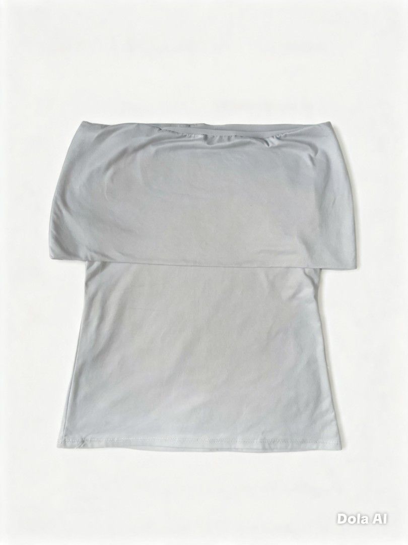 gray foldover tube top (Category: Sleeveless) located in San Pedro. Submitted by ishadollwear (Listing ID 1452386355, Image 1). Description: $1.28 only!.