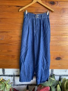 (Category: ) located in . Submitted by crossxstore (Listing ID 1452483795, Image 1). Description: .