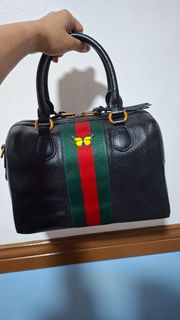 (Category: ) located in . Submitted by issagil (Listing ID 1452365786, Image 1). Description: .