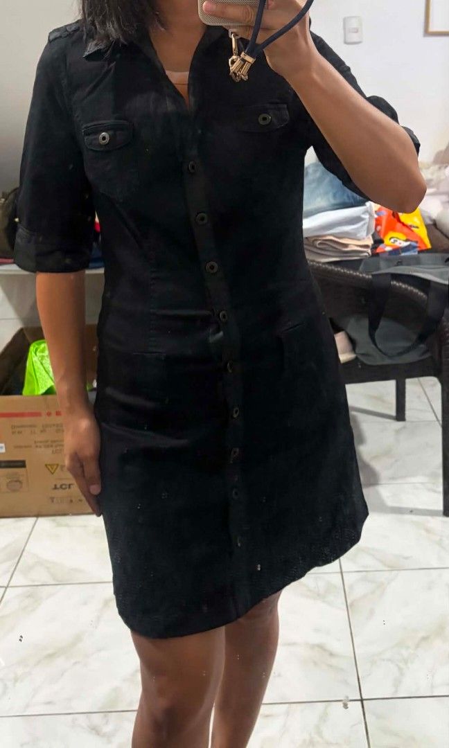 Guess Button down Dress (Category: Dresses) located in Cavite. Submitted by jaycel79 (Listing ID 1452367769, Image 2). Description: .