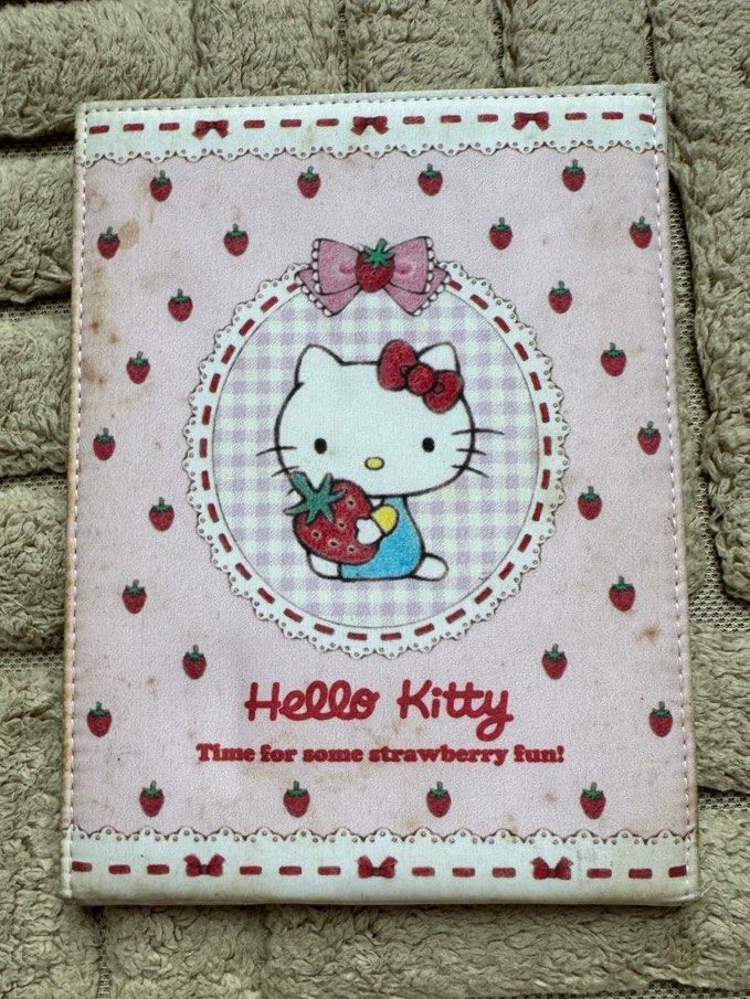 Hello kitty strawberry foldable desk mirror (Category: Mirrors) located in Quezon City. Submitted by matchaislove (Listing ID 1452404254, Image 1). Description: .