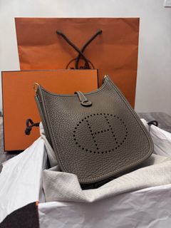 （分類：）位於 。 由 koysalrenn 提交（商品編號 1452321705，圖片 1）。簡介： 。