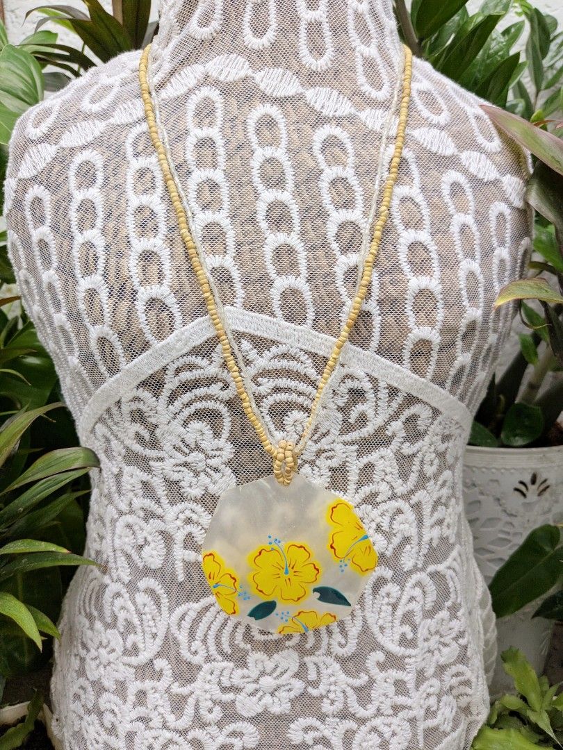 Hibiscus Painted Pendant V2 Handcrafted Necklace (Category: Necklaces) located in Las Pinas. Submitted by amisells (Listing ID 1452412549, Image 2). Description: ⋆⊱༻𖥸༺⊰⋆ every piece in our collection is thoughtfully handcrafted using an exquisite selection of locally sourced natural materials! discover the beauty of authentic craftsmanship through coconut heishi beads, lumbang seed beads, bayong and gmelina wood beads, coco side-drill beads, one