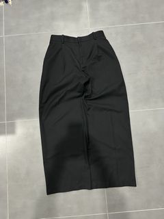 (Category: ) located in . Submitted by kumans.wardrobe (Listing ID 1452459083, Image 1). Description: .