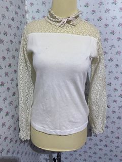 (Kategori: ) berada di . Dikirim oleh ameyyliaa (ID iklan 1452327924, Gambar 1). Deskripsi: .