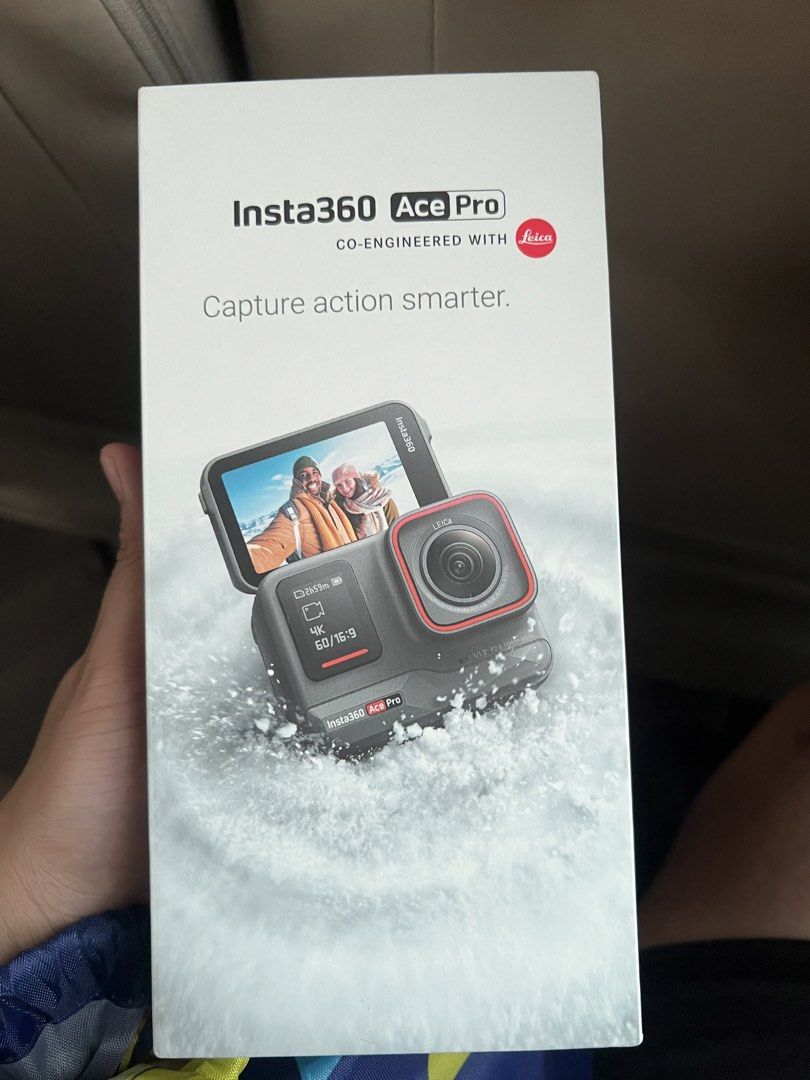 Insta360 Ace Pro version 1 (Category: Cameras) located in Manila. Submitted by mjaquila30 (Listing ID 1452353018, Image 2). Description: Like new, no scratches. With receipt.