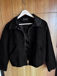 (Kategori: ) berada di . Dikirim oleh preloved_mamavarrel (ID iklan 1452481686, Gambar 1). Deskripsi: .
