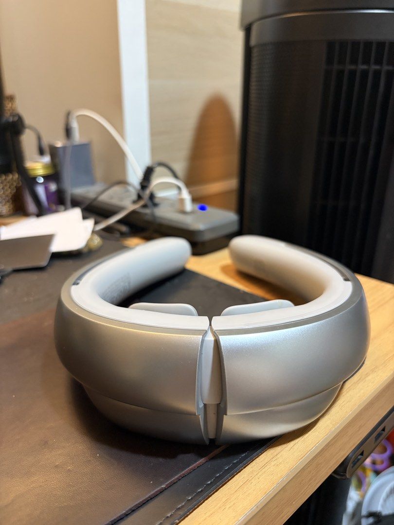 JL Massage Neck Massager - Grey (Category: Massage Devices) located in Manila. Submitted by smmcruz (Listing ID 1452422041, Image 2). Description: - Portable neck massager in grey - Two massage nodes for targeted relief - Simple button controls - Rechargeable via USB - Ideal for relaxation and travel.