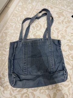 (Category: ) located in . Submitted by kekksha (Listing ID 1452489341, Image 1). Description: .