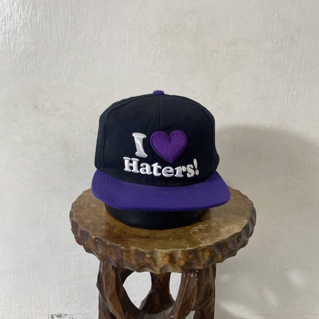 KAYO🧢 | Black Front Embroided Statement “I love Haters!” Baseball Cap (Category: Caps & Hats) located in Bulacan. Submitted by orc.ph (Listing ID 1452415558, Image 1). Description: KAYO🧢 | Black Front Embroided Statement “I love Haters!” Baseball Cap Material Used: Acrylic - Black - Embroided Front Statement “I Love Haters!” - Baseball Cap - Snapback Closure Lock - Streetwear - Sportswear - Casual - Adjustable Size: OSFA (One Size Fits All) Pri