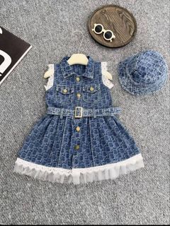 (Category: ) located in . Submitted by gypsophilaaaa (Listing ID 1452381954, Image 1). Description: .