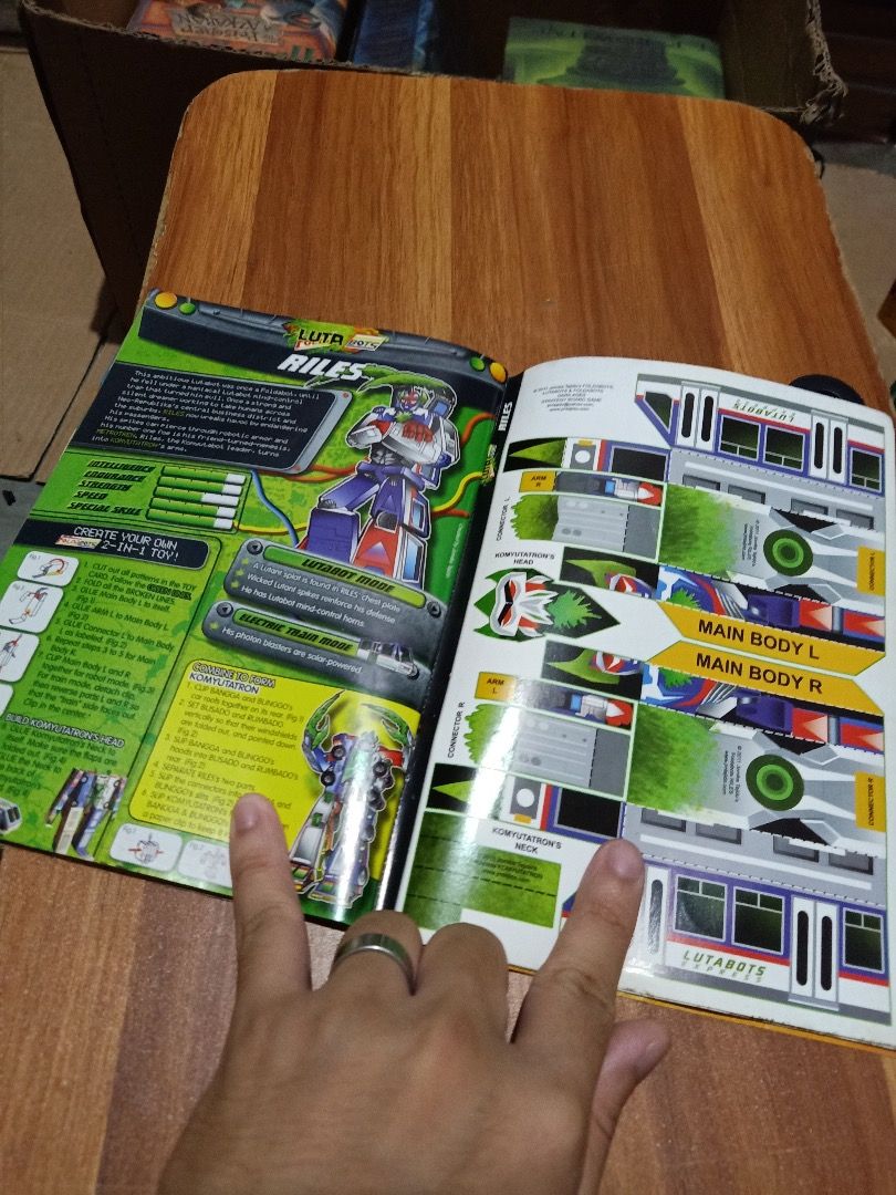 K-Zone - May 2011 (Category: Magazines) located in Manila. Submitted by olliekolekz (Listing ID 1452475667, Image 2). Description: foldabots included, riles.