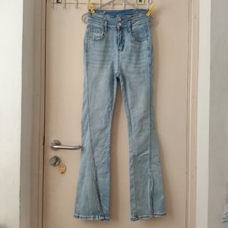 （分類：）位於 。 由 33newnow 提交（商品編號 1452406755，圖片 1）。簡介： 。