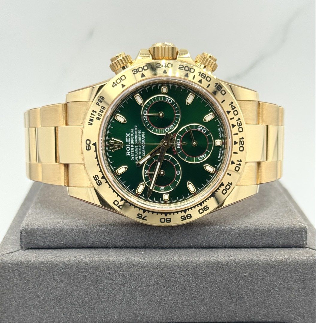LNIB Apr 2022 Rolex Daytona Full Yellow Gold John Mayer Green Dial 116508 Discontinued Model (Category: Watches) located in Singapore. Submitted by dreamtimes.sg (Listing ID 1452446510, Image 1). Description: Subscribe to our tele group for daily watch deals alert @dreamtimesingapore https://shorturl.at/pFTIr LNIB Apr 2022 Rolex Daytona Full Yellow Gold John Mayer Green Dial 116508 Discontinued Model Dated Apr 2022 Rolex international warranty ti