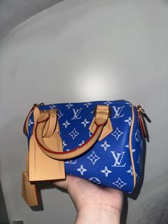 (Kategori: ) berada di . Dikirim oleh bestiebags (ID iklan 1452378133, Gambar 1). Deskripsi: .