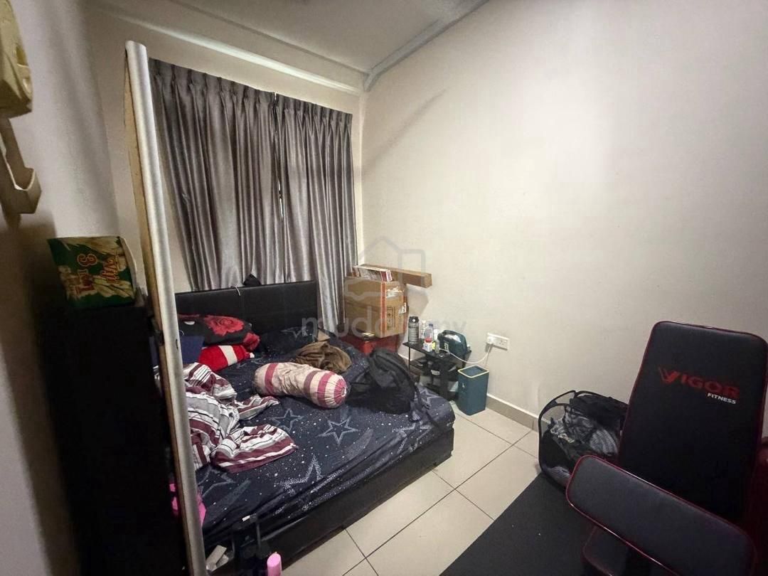M Condominium Larkin Can Full Loan 3 Bedroom For Sale (Category: Property For Sale) located in Kuala Lumpur. Submitted by weijiehcha37356 (Listing ID 1452086241, Image 2). Description: M Condominium Larkin Can Full Loan 3 Bedroom For Sale M Condo @ Larkin - leasehold - 3 bedrooms - 2 bathrooms - 1068 sqft - 1 car park - face northwest - G&G (RM310++) Asking: RM448k BV: RM500k ✨欢迎询问更多详情 📲 Welcome Call Or Whatapps For More Detials Jack Chai 010-28
