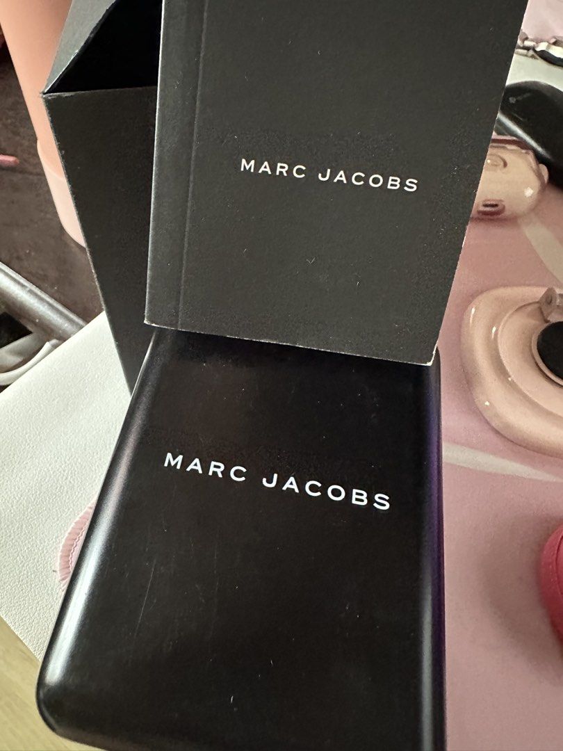 Marc Jacobs Rose Gold Watch with Box (Category: Women's Watches) located in Dasmarinas. Submitted by maecybee (Listing ID 1452374394, Image 2). Description: - Authentic Rose Gold Marc Jacobs Watch - Includes Original Box and Booklet - Classic White Face Design - Elegant Bracelet Style Strap - Versatile for Everyday or Dressy Occasions.