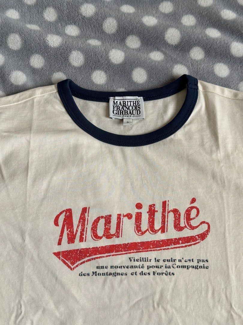Marithe Tops （分類：襯衫）位於 Hong Kong。 由 happy.shopaholics 提交（商品編號 1452386620，圖片 2）。簡介： Used 2 times 。