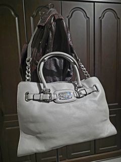 (Category: ) located in . Submitted by fine_closet83 (Listing ID 1452327914, Image 1). Description: .