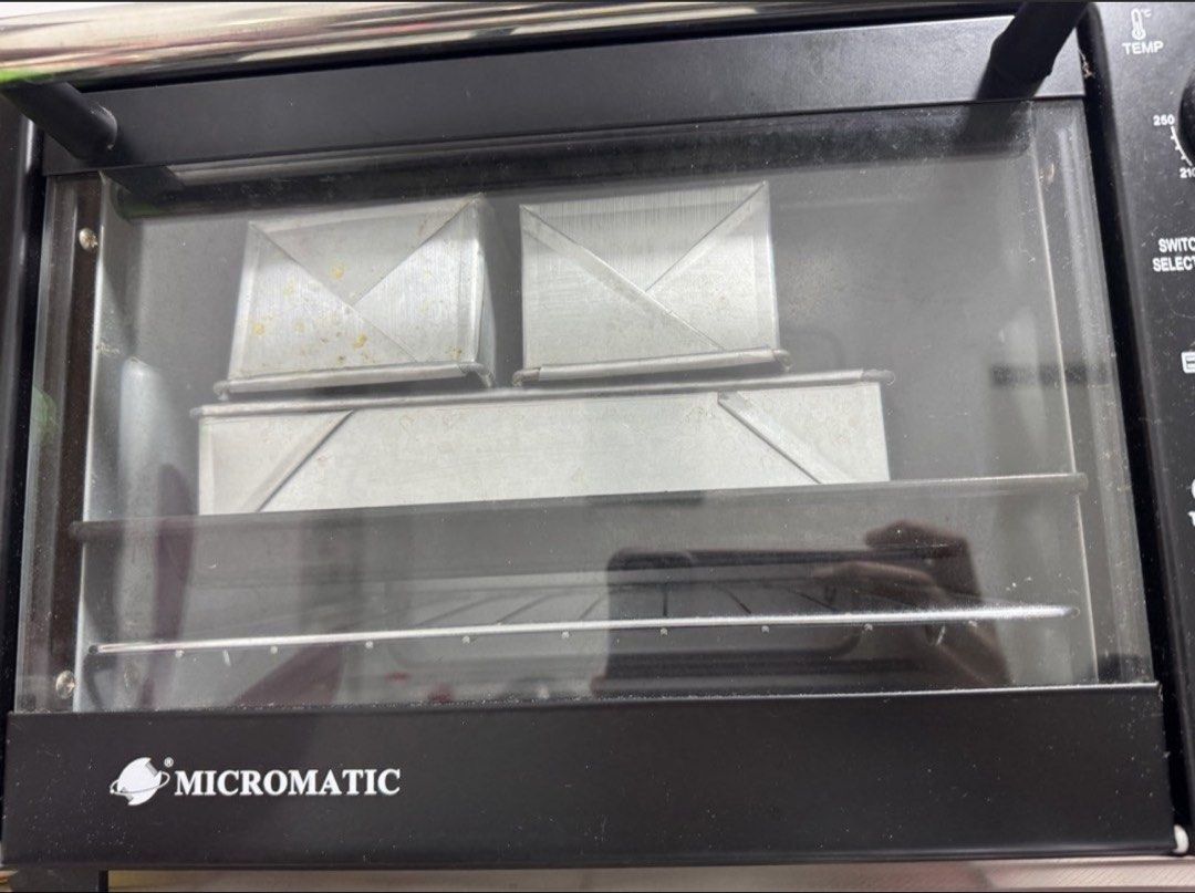 Micromatic Oven (Category: Ovens & Toasters) located in General Trias. Submitted by feipakoa (Listing ID 1452391028, Image 3). Description: Rfs: decluttering All working test to sawa no issue.