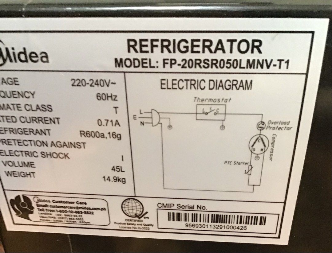 Midea Refrigerator FP-20RSR050LMNV-T1 (Category: Refrigerators and Freezers) located in Quezon City. Submitted by rollingstone03 (Listing ID 1452381198, Image 2). Description: - Midea Mini Refrigerator - Model: FP-20RSR050LMNV-T1 - Capacity: 45 Liters - Color: Black exterior - Condition: Works well - Ideal for: Dorm rooms, small apartments, or any compact space - Reason for selling: Upgraded to a larger refrigerator.