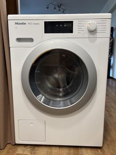 （分類：）位於 。 由 torebainstock 提交（商品編號 1452319879，圖片 1）。簡介： 。