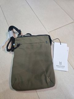 （分類：）位於 。 由 lilittle 提交（商品編號 1452473129，圖片 1）。簡介： 。