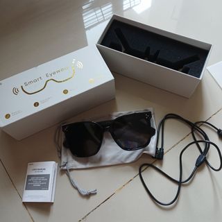 (Kategori: ) berada di . Dikirim oleh 24closet (ID iklan 1452344754, Gambar 1). Deskripsi: .
