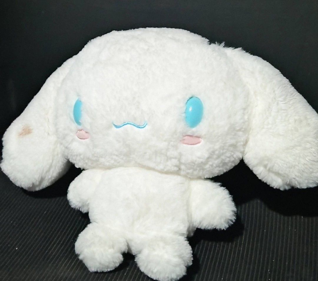 Nakajima Howahowa Cinnamoroll Hard Eyes (Category: Plushies & Soft Toys) located in Abucay. Submitted by komochiii (Listing ID 1429859230, Image 1). Description: Hard eyes, washable stain and clear label..