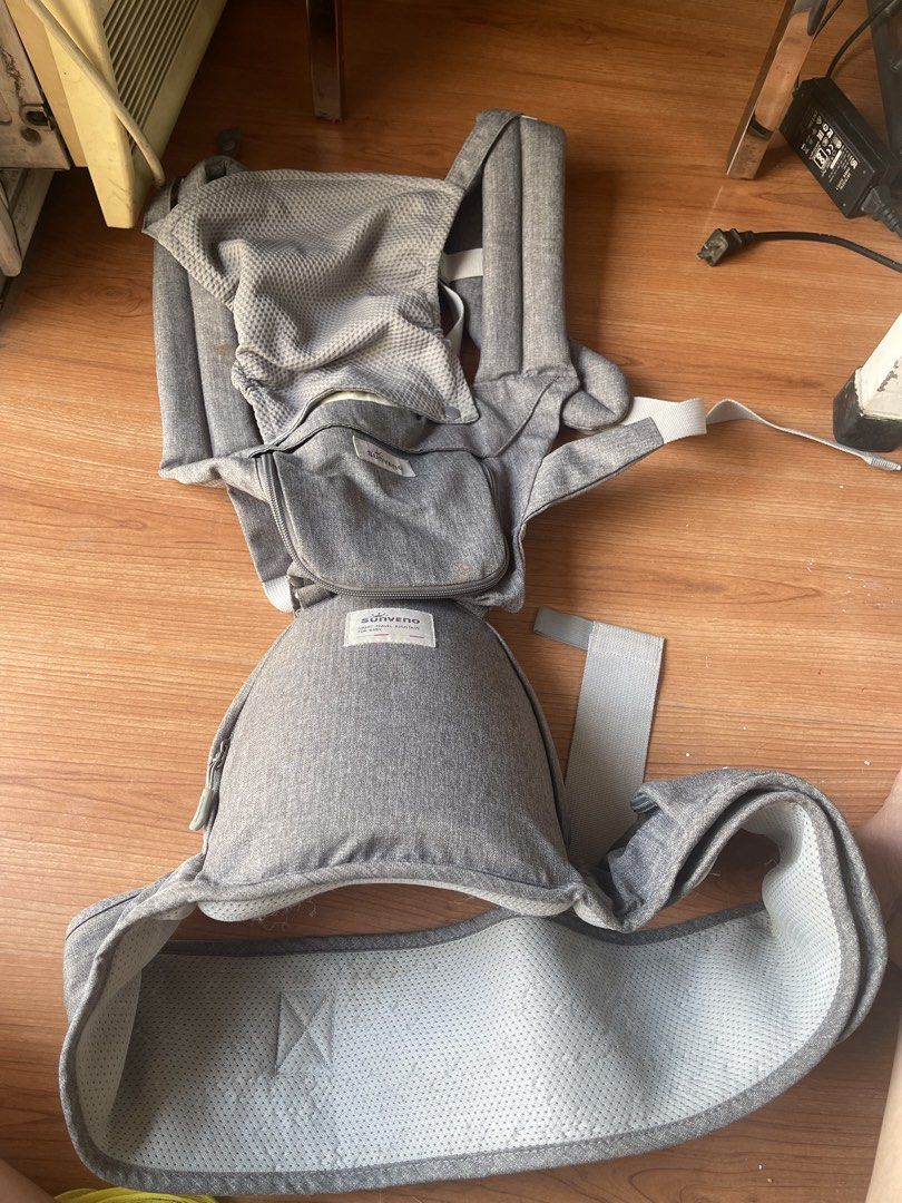NEWBORN STUFFS (Category: Other Baby Bathing & Changing Needs) located in Pasig City. Submitted by sm_thehouseoftrends. (Listing ID 1452460003, Image 3). Description: Taka all 1,099 W/ Freebies! Bundle Includes: •Set of clothes •Muti purpose baby carrier hip seat orig price 1.200 •Baby Bath Hammock • Baby Bath Support Cushion .