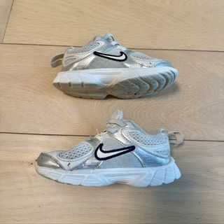 （分類：）位於 。 由 hyesunghye 提交（商品編號 1452412878，圖片 1）。簡介： 。