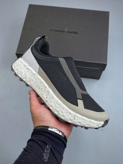 (Category: ) located in . Submitted by khai.uasneakers (Listing ID 1452476428, Image 1). Description: .