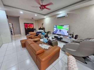 (Category: ) located in . Submitted by chongjie0826 (Listing ID 1450503877, Image 1). Description: .