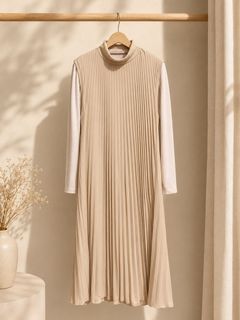 (Kategori: ) berada di . Dikirim oleh putri_butique (ID iklan 1452334390, Gambar 1). Deskripsi: .