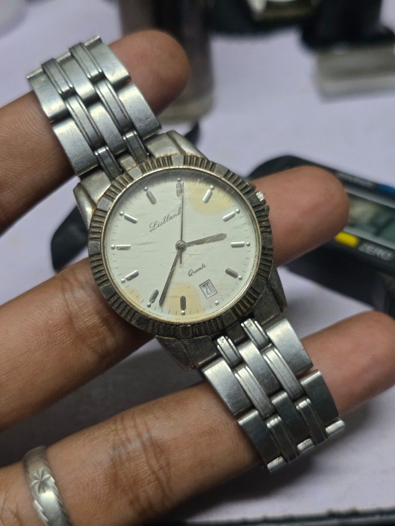 Orient (Category: Watches) located in Pekan. Submitted by amirhurairah (Listing ID 1452428814, Image 1). Description: orient liollank date quartz movt unisex saiz saiz tali 19cm diametercase[35.4mm].