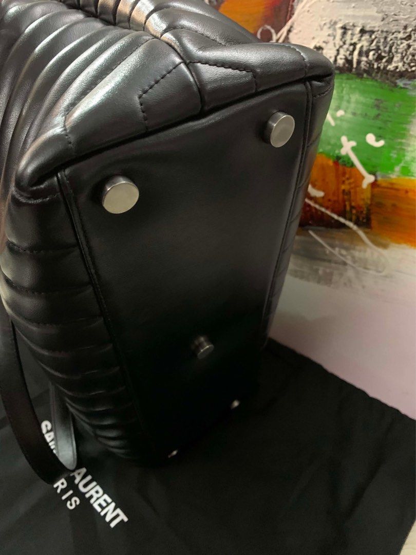 Original YSL Loulou Large (Category: Luxury Bags & Wallets) located in Paranaque City. Submitted by glenjonluxuryfinds2 (Listing ID 1452475022, Image 2). Description: YSL LOULOU LARGE W/ l DUSTBAG, STORE & CARE CARD + AUTHENTICATION .