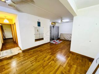 (Category: ) located in . Submitted by dinieakmal0123430979 (Listing ID 1445595972, Image 1). Description: .