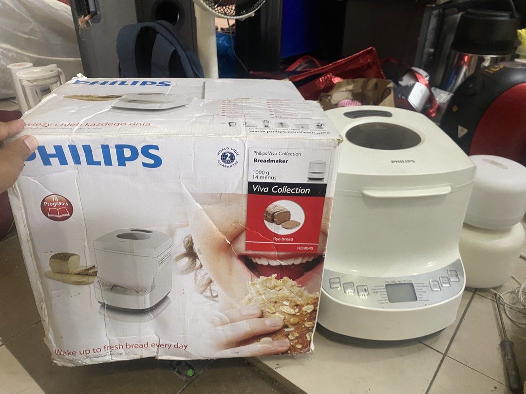 Phillips breadmaker 1kg full function (Category: Breadmakers) located in Kota Bharu. Submitted by bundlekb (Listing ID 1452445694, Image 1). Description: Full function With original box Nego.