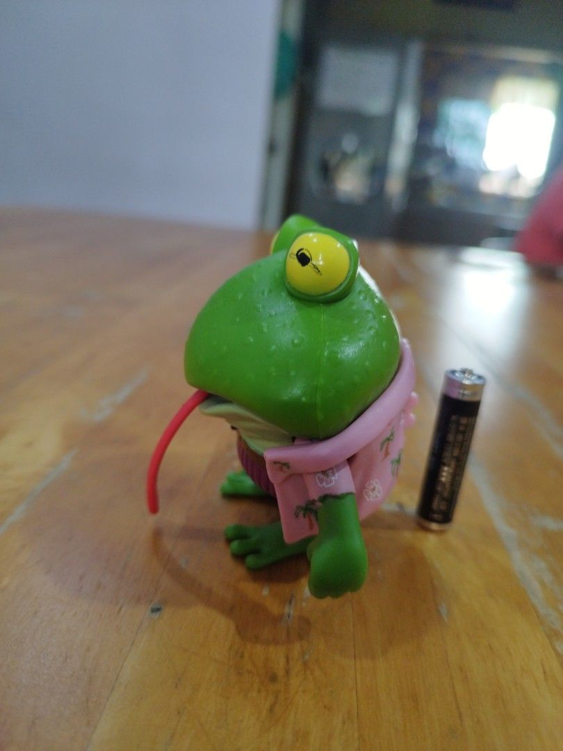 Playmates Teenage Mutant Ninja Turtles Mutant Mayhem Genghis Frog The Croakin' Bloke figure (Category: Toys & Games) located in Shah Alam. Submitted by hans_vault87 (Listing ID 1452414555, Image 3). Description: Playmates Teenage Mutant Ninja Turtles Mutant Mayhem Genghis Frog The Croakin' Bloke figure Price: RM 43 Condition: 8/10 (Sell as is) Remarks: - Great collection for TMNT fan - Item without retail packaging/box - What you see is what you 