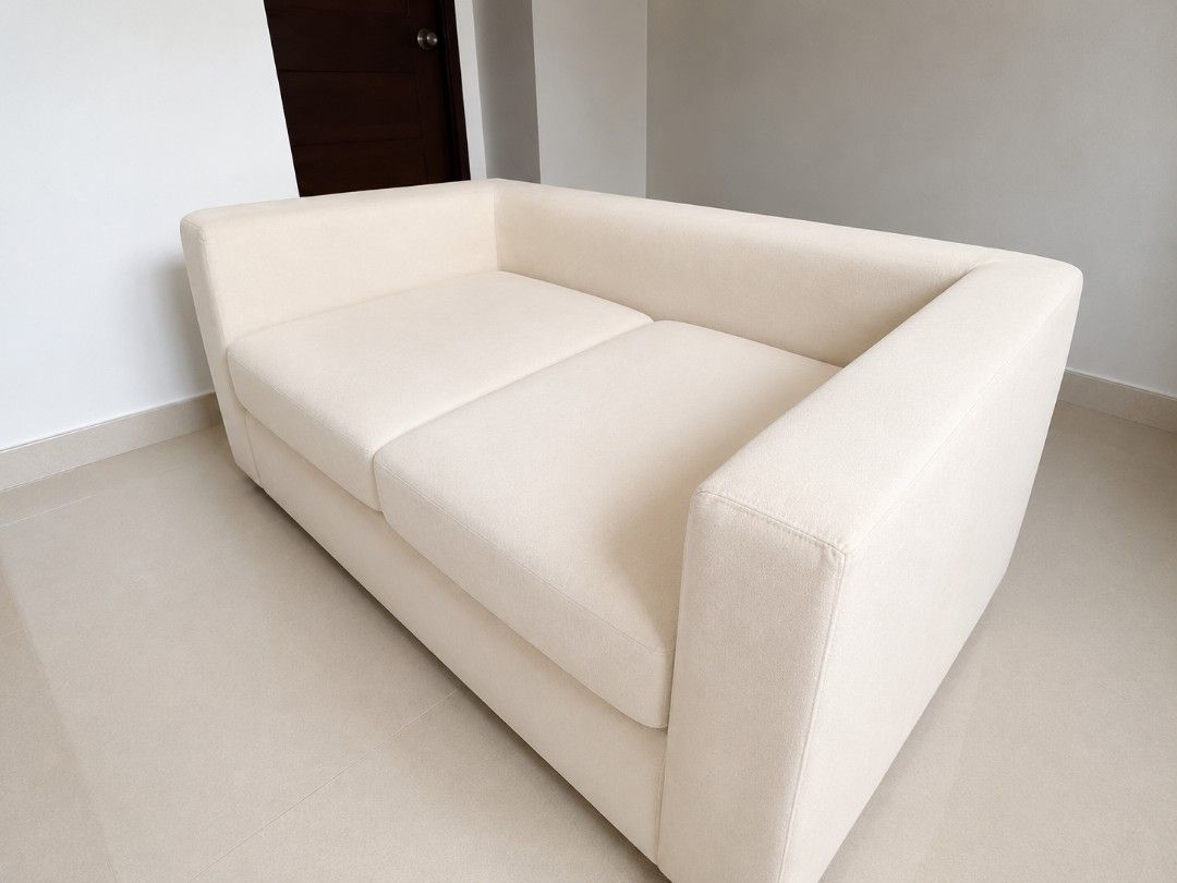 Premium Customized 2-Seater Sofa (Category: Sofas) located in Caloocan City. Submitted by camillejoy85953 (Listing ID 1452418083, Image 2). Description: ✨ For Sale: Premium Customized 2-Seater Sofa ✨ Looking for a classy and comfy sofa? Baka ito na ang hinahanap mo! 🤍 note: hindi po siya madumi, lighting lang po iyan. 🛋️ Details: • Customized design • Heavy-duty and high-quality materials • Color: Cream (perfect for aesthetic/minimalist homes) 