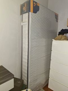 (Category: ) located in . Submitted by dot381h (Listing ID 1452390322, Image 1). Description: .