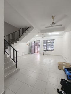 (Category: ) located in . Submitted by mudah934526 (Listing ID 1449936319, Image 1). Description: .