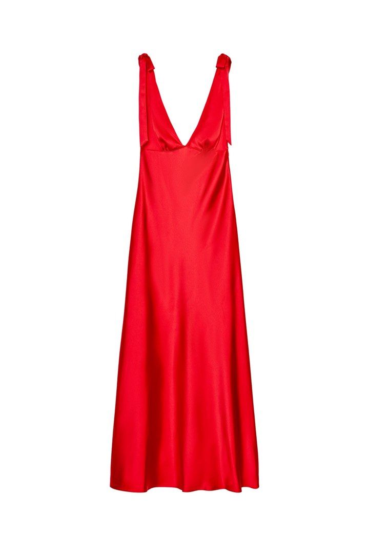 Red Satin Dress (Category: Dresses) located in Cebu City. Submitted by pepperoni_ (Listing ID 1452321903, Image 1). Description: Very cute and classy!! Perfect for events or date nights 💗🍓.
